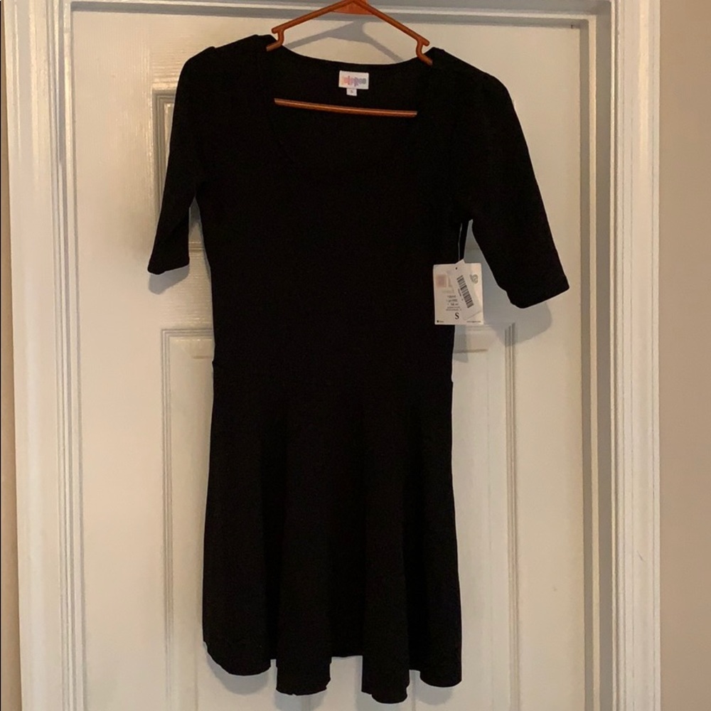 Lularoe Nicole Black dress